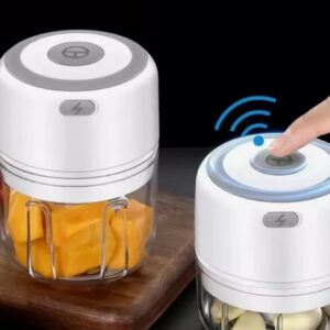 Mini Processador Elétrico de Alimentos Portátil com  lâminas de aço inox USB 250 ml Bivolt Enviar cor aleatória