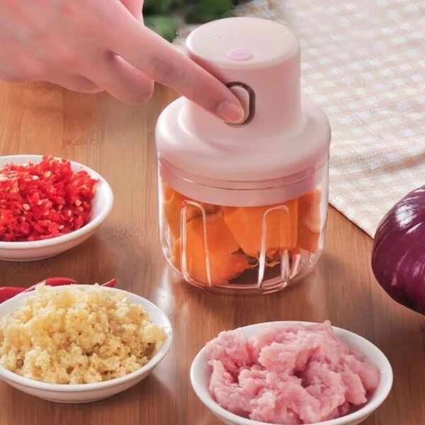 Mini triturador de alimentos elétricos 3 lâminas 250 ml usb - Imagem 4